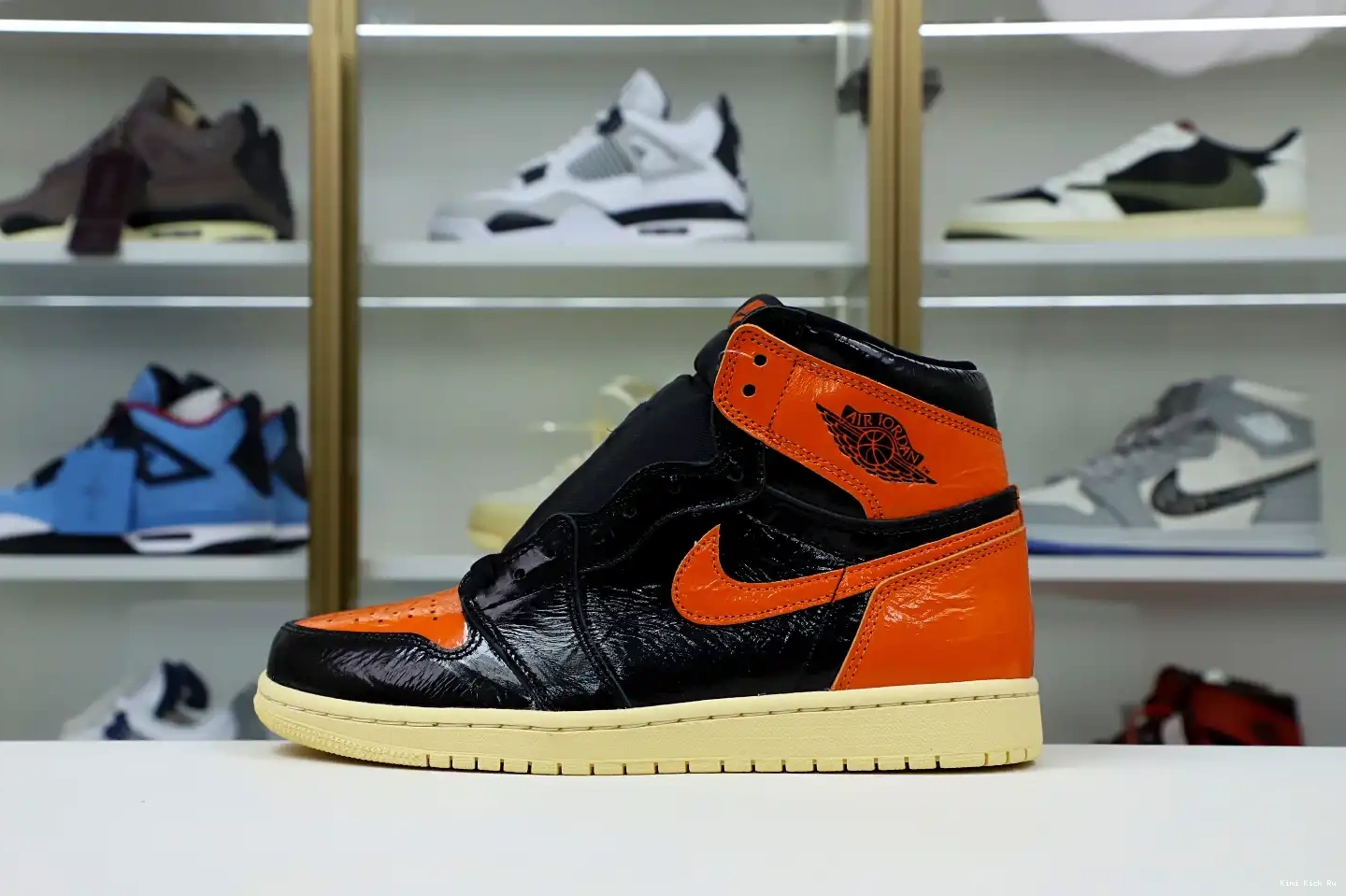 'SHATTERED Kimikick AIR RETRO 3.0' 1 HIGH OG BACKBOARD JORDAN 0713